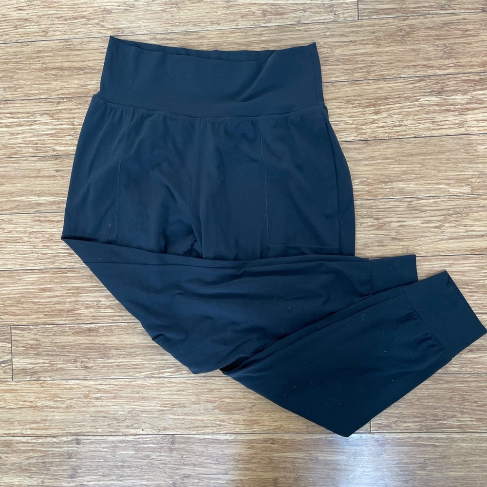 Athleta Salutation Joggers